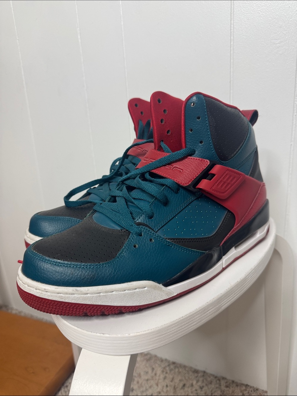 Jordan flight sneakers men’s 12
